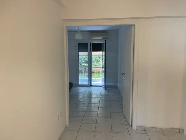 Renovated Three-Bedroom Apartment for Sale in Vari - Varkiza, Athens Southern suburbs — photo 4