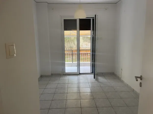 Renovated Three-Bedroom Apartment for Sale in Vari - Varkiza, Athens Southern suburbs — photo 5