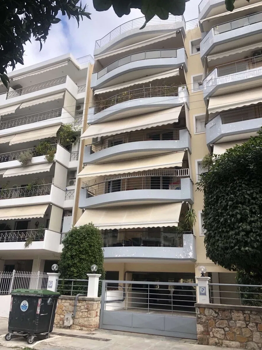 115 m² Three-Bedroom Apartment for Sale in Palaio Faliro, Athens Southern suburbs
