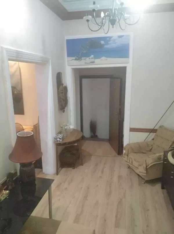 160 m² Villa with Three Bedrooms for Sale in Exarchia - Neapoli, Athens Center — photo 4