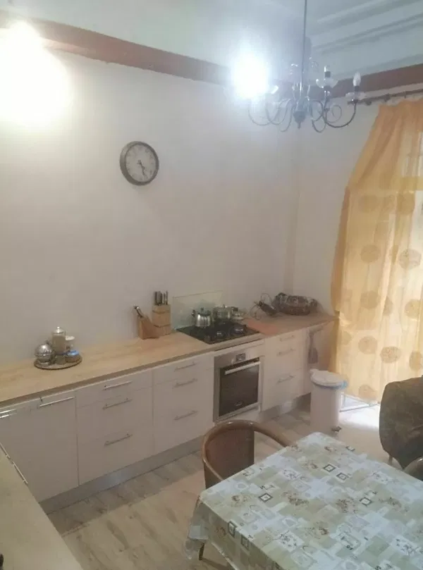 160 m² Villa with Three Bedrooms for Sale in Exarchia - Neapoli, Athens Center — photo 2