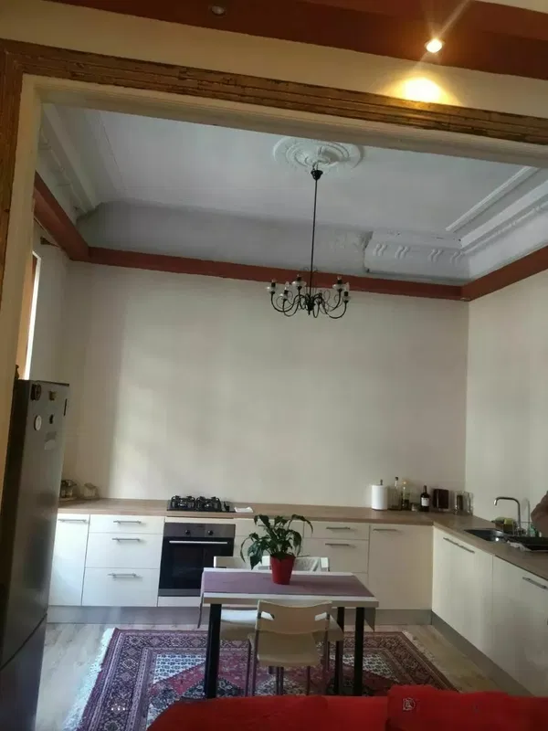 160 m² Villa with Three Bedrooms for Sale in Exarchia - Neapoli, Athens Center