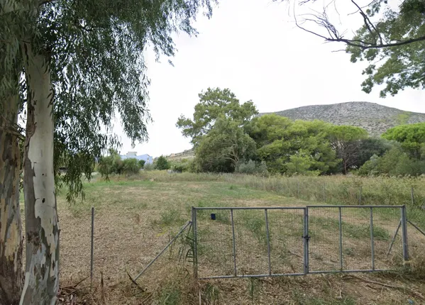 712 m² Plot of Land for Sale in Marathonas, Athens Eastern Suburbs