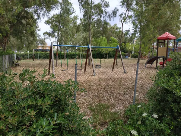 704 m² Plot for Sale in Marathonas, Athens Eastern Suburbs — photo 3