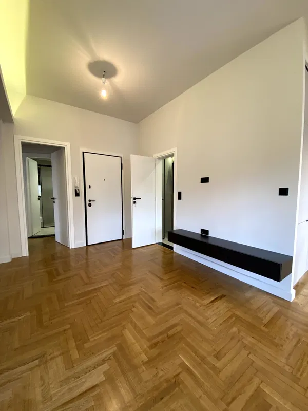 73 m² Renovated Two-Bedroom Apartment for Sale in Pangrati, Athens Center — photo 5