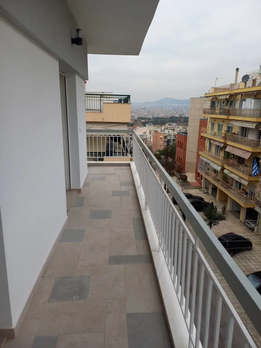 65 m² Two-Bedroom Renovated Apartment for Sale in Neapoli Thessaloniki, Thessaloniki Western Suburbs