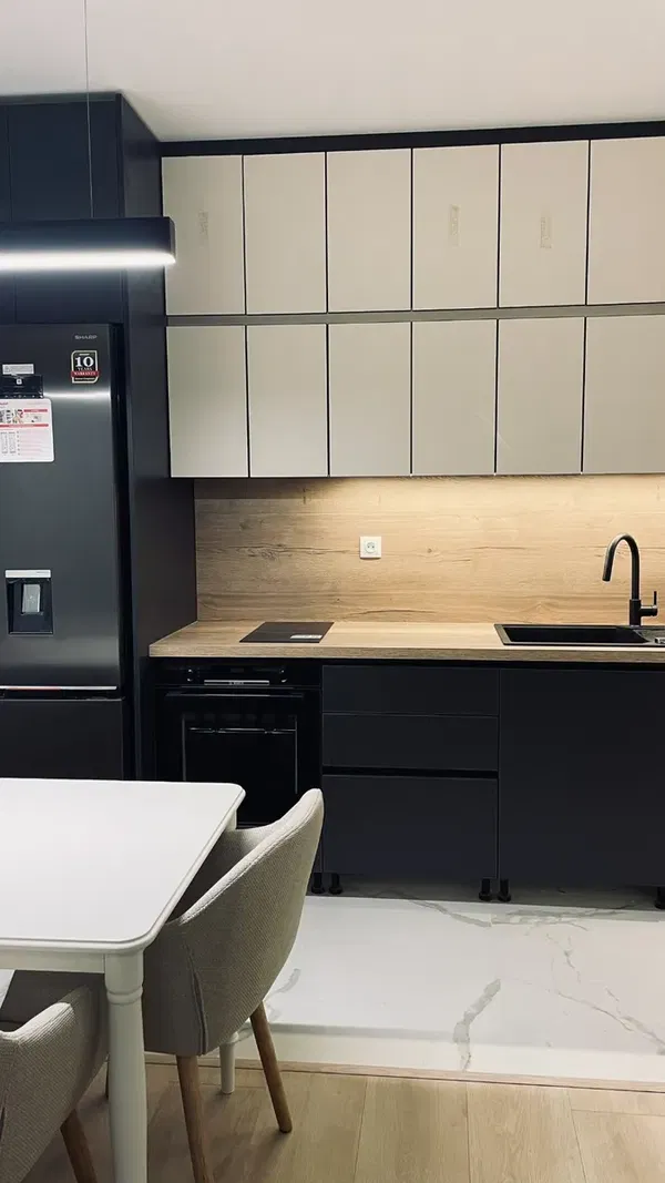 60 m² Renovated Two-Bedroom Apartment for Sale in Center Thessaloniki, Thessaloniki Center