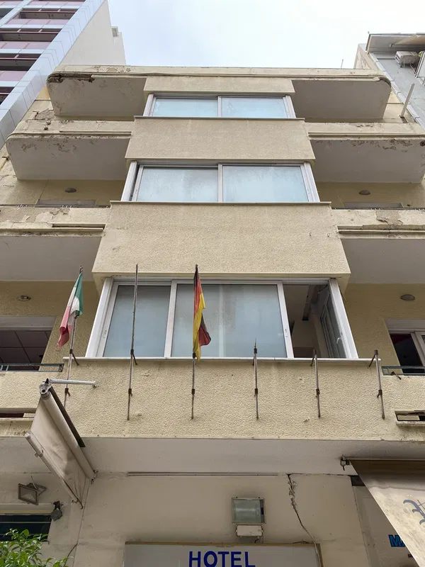 850 m² Building for Sale in Omonoia, Athens Center