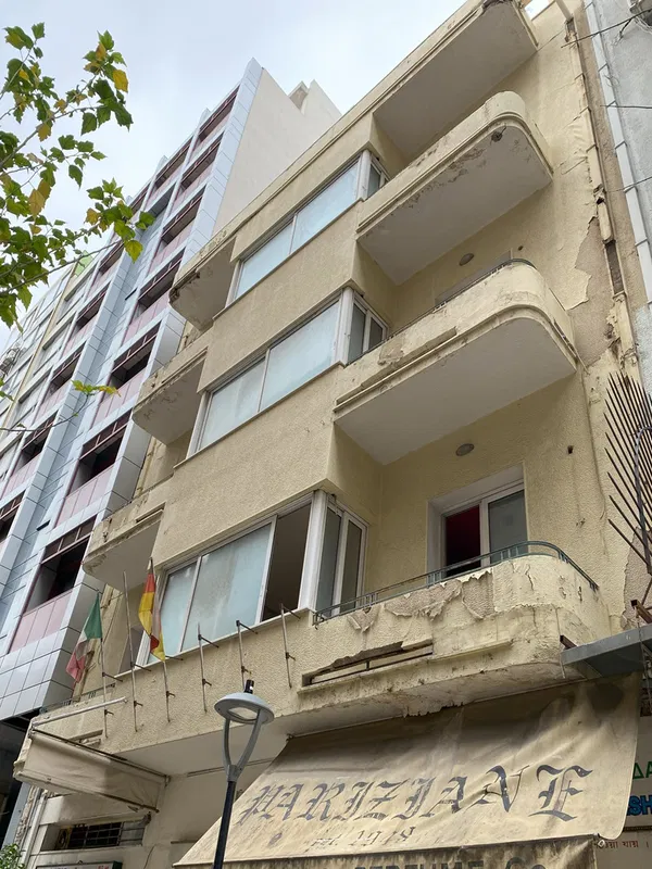 850 m² Building for Sale in Omonoia, Athens Center — photo 2