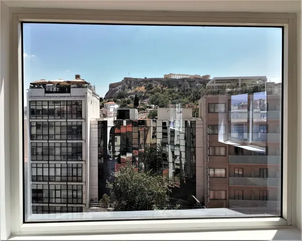 Renovated 32 m² Apartment with One Bedrooms for Sale in Athens Historical Center, Athens Center
