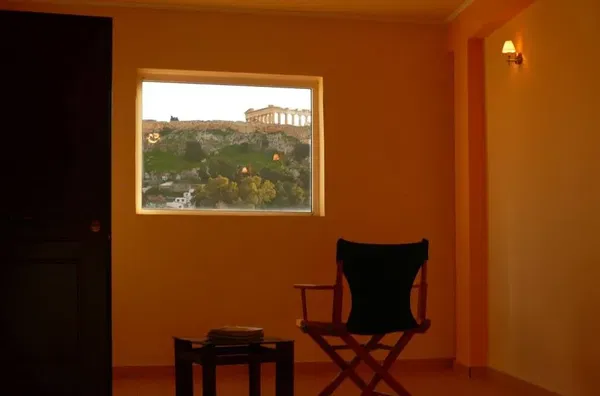Renovated 32 m² Apartment with One Bedrooms for Sale in Athens Historical Center, Athens Center — photo 2
