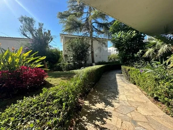 Renovated One-Bedroom Villa for Sale in Voula, Athens Southern suburbs — photo 5