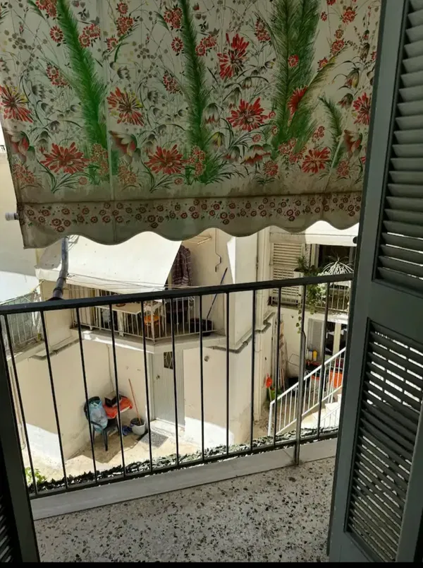66 m² Renovated Two-Bedroom Apartment for Sale in Koukaki - Makrigianni, Athens Center — photo 3