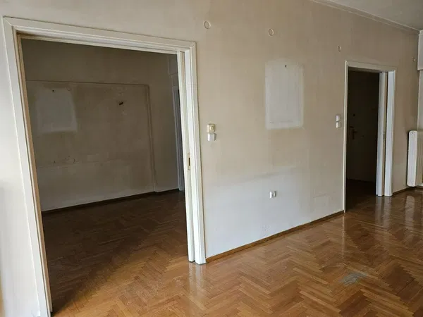 74 m² One-Bedroom Apartment for Sale in Ilisia, Athens Center — photo 3