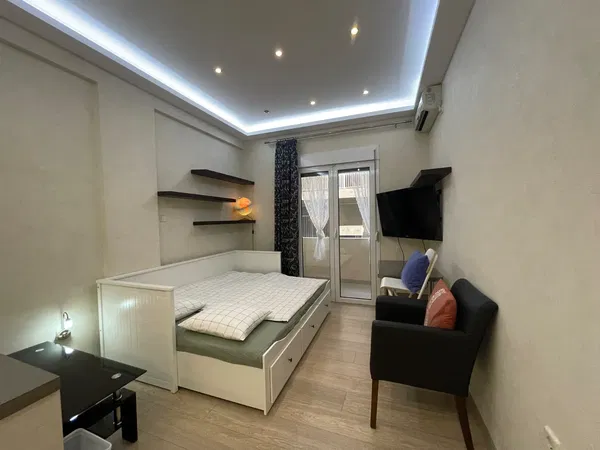 26 m² Renovated One-Bedroom Apartment for Sale in Neos Kosmos, Athens Center — photo 2
