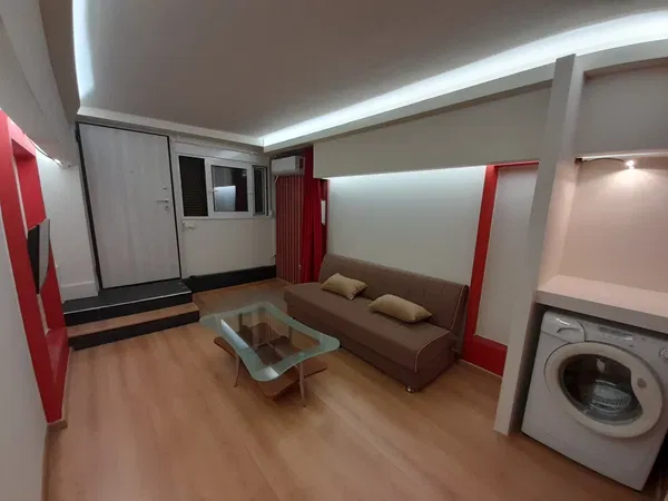 18 m² Apartment with One Bedrooms for Sale in Pangrati, Athens Center