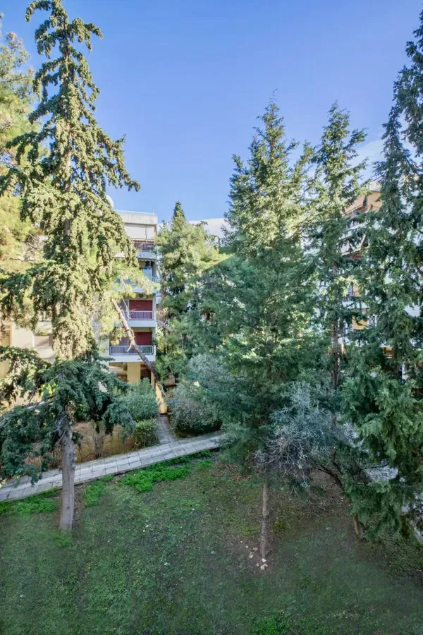 107 m² Apartment with Three Bedrooms for Sale in Cholargos, Athens Northern suburbs — photo 2