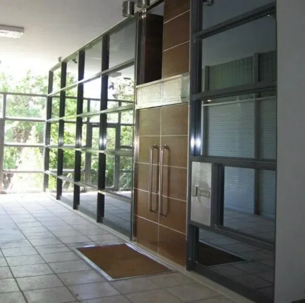 380 m² Renovated Commercial Space for Sale in Glyfada, Athens Southern suburbs — photo 4
