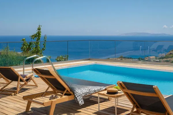 Sea View Four-Bedroom Villa for Sale in Agia Pelagia, Malevizi
