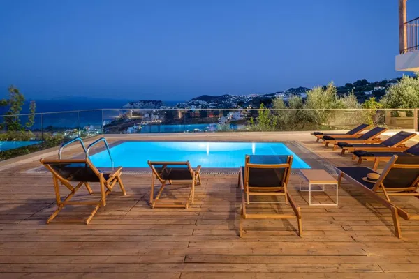 Sea View Four-Bedroom Villa for Sale in Agia Pelagia, Malevizi — photo 4