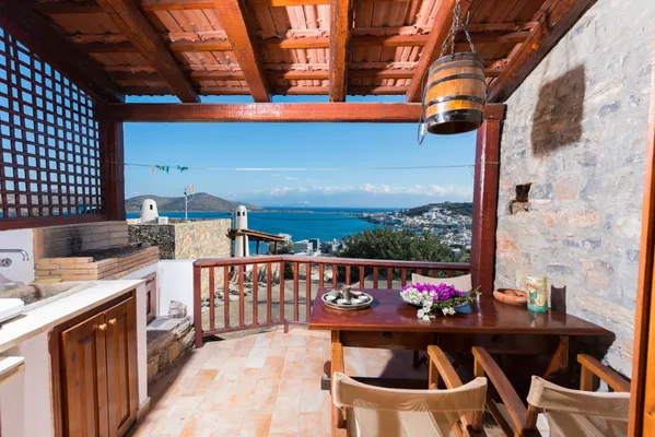 Sea-View Villa for Sale in Elounda, Agios Nikolaos