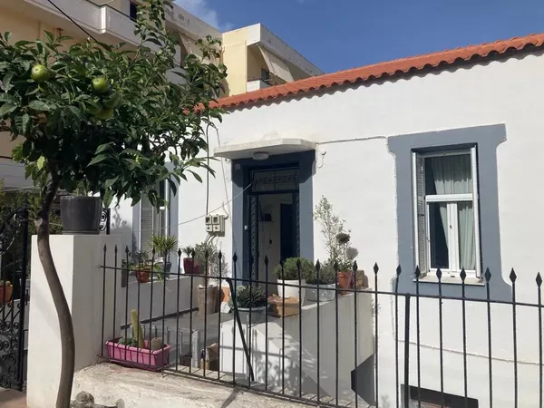 Renovated Six-Bedroom Apartment for Sale in Amperia, Chania — photo 4