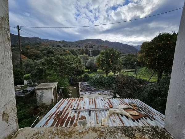127 m² Villa with Six Bedrooms for Sale in Platanias, Chania — photo 3