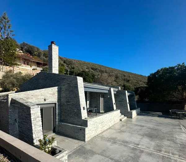 Newly Built 99 m² Villa with Three Bedrooms for Sale in Evia, Sterea Hellas