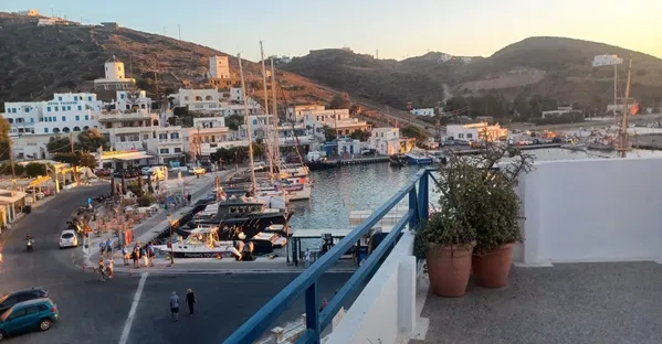 Renovated Seven-Bedroom Apartment for Sale in Ios, Cyclades — photo 4