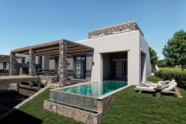 Two-Bedroom Villa for Sale in Southern Rhodes, Rhodes — photo 2