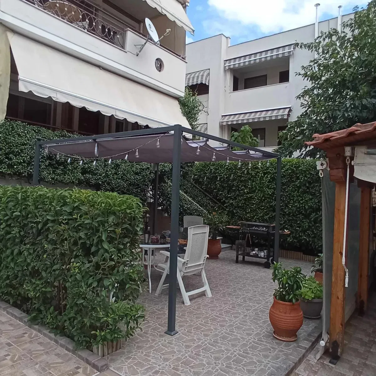 Two-Bedroom Villa for Sale in Efkarpia Thessaloniki, Thessaloniki Western Suburbs