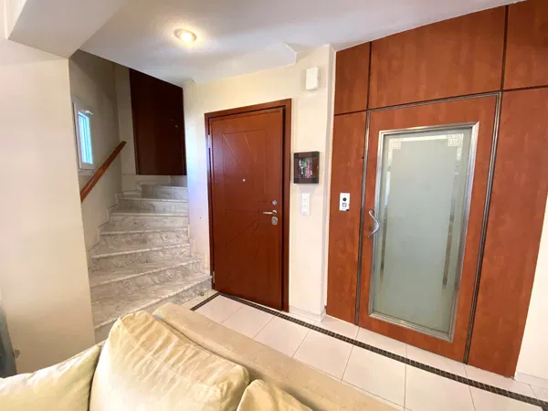 Three-Bedroom Apartment for Sale in Sikies, Thessaloniki Center — photo 4