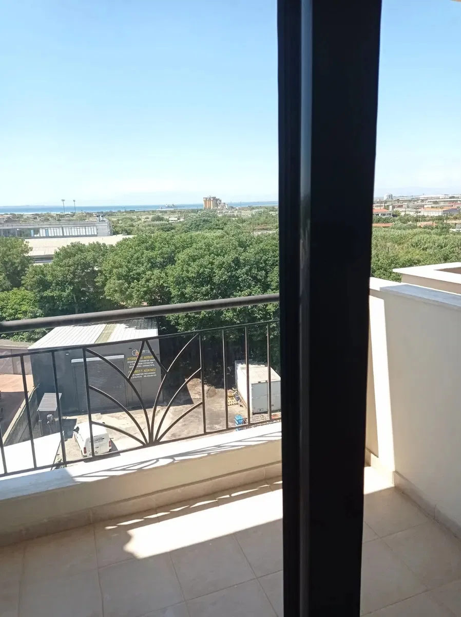 Sea-View 82 m² Apartment with Three Bedrooms for Sale in Menemeni, Thessaloniki Western Suburbs