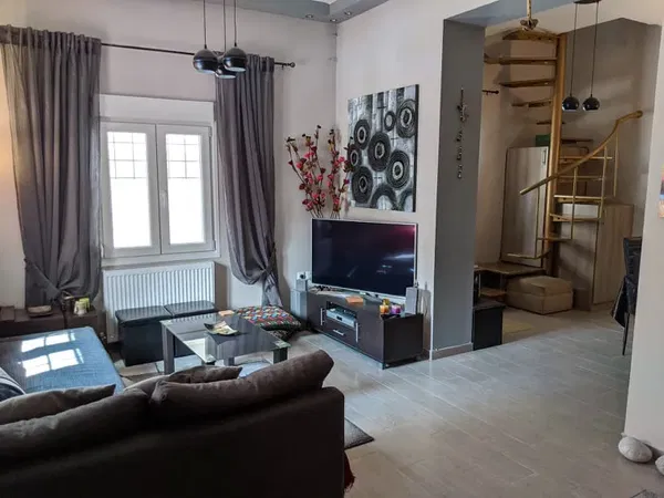 Two-Bedroom Renovated Villa for Sale in Neapoli Thessaloniki, Thessaloniki Western Suburbs — photo 3