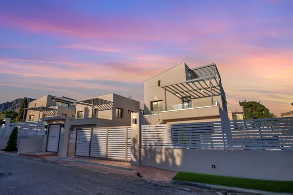 Sea-View 282 m² Villa with Three Bedrooms for Sale in Chios, Eastern Aegean