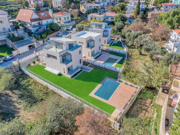 Sea-View Three-Bedroom Villa for Sale in Chios, Eastern Aegean — photo 4
