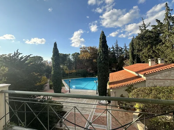 837 m² Villa with Six Bedrooms for Sale in Nea Erythraia, Athens Northern suburbs — photo 3