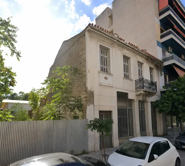 242 m² Building for Sale in Keramikos, Athens Center — photo 2