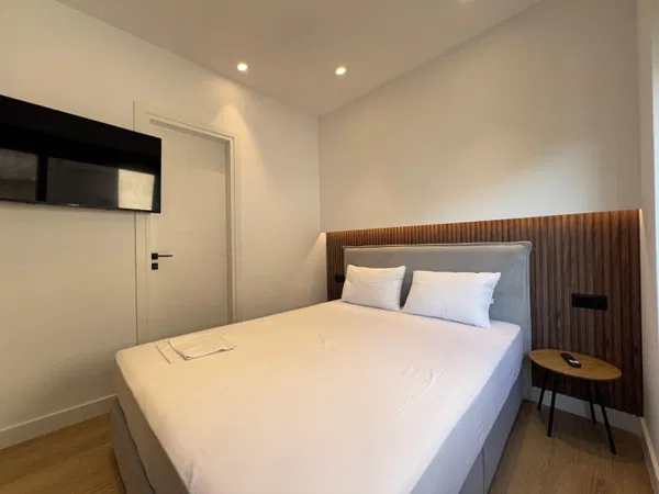 47 m² Renovated Two-Bedroom Apartment for Sale in Moschato, Piraeus Suburbs — photo 5