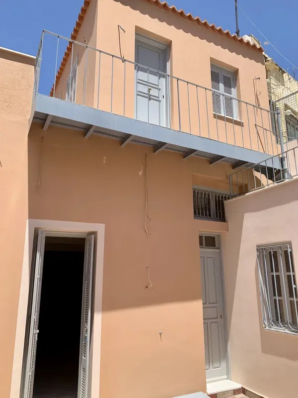 Two-Bedroom Villa for Sale in Keramikos, Athens Center — photo 2