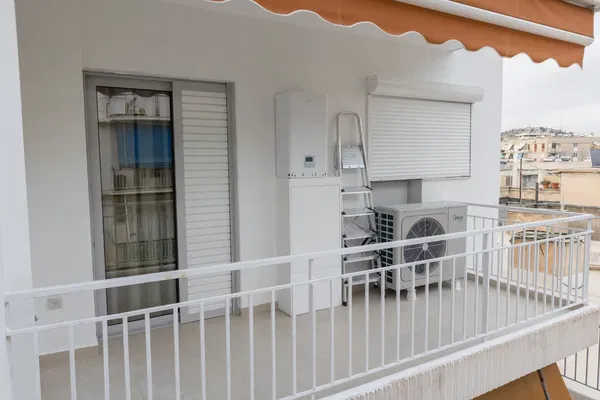 Three-Bedroom Renovated Apartment for Sale in Neos Kosmos, Athens Center — photo 3