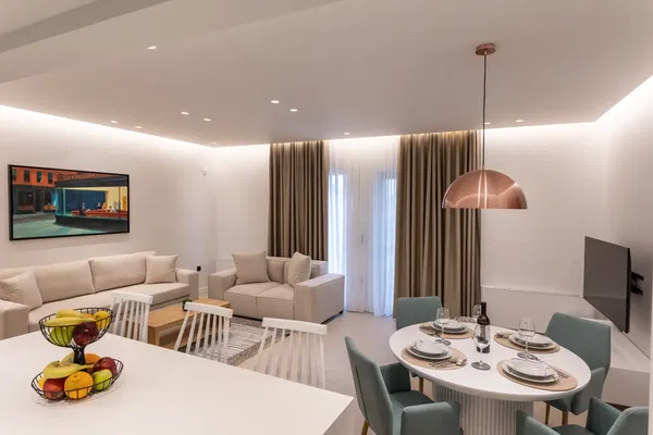Three-Bedroom Renovated Apartment for Sale in Neos Kosmos, Athens Center — photo 4