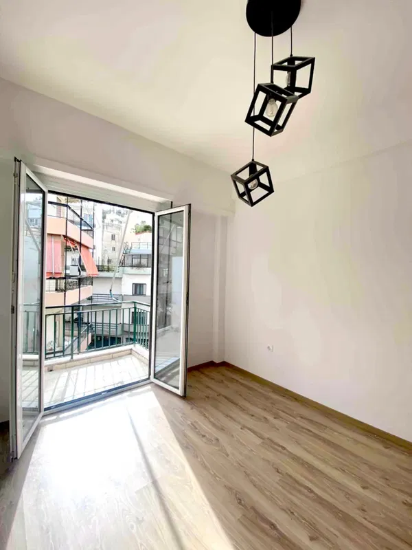 One-Bedroom Apartment for Sale in Kolonaki - Lycabettus, Athens Center with Electric appliances — photo 2