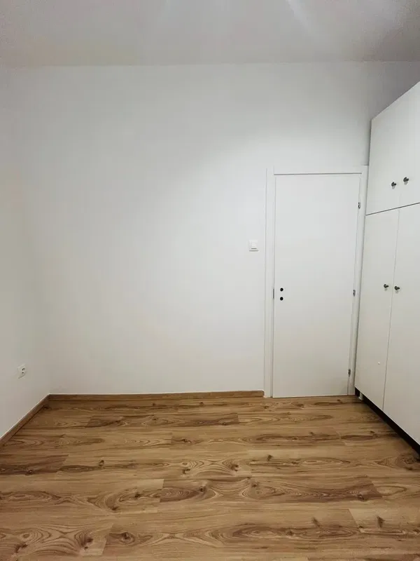 One-Bedroom Apartment for Sale in Kolonaki - Lycabettus, Athens Center with Electric appliances — photo 5