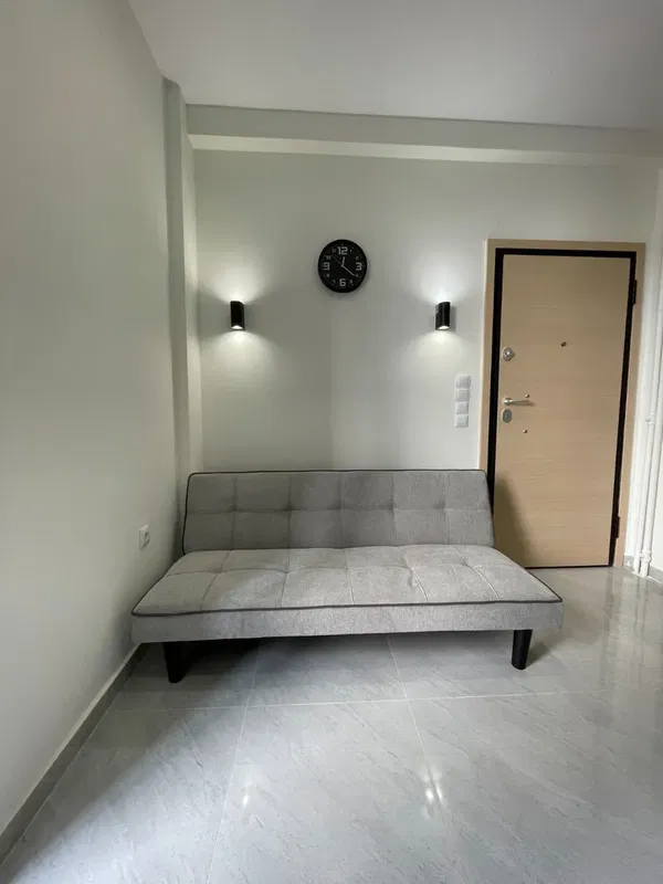 Renovated 25 m² Apartment with One Bedrooms for Sale in Kolonos - Kolokinthous, Athens Center — photo 4