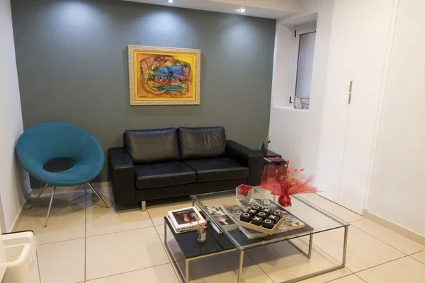 Three-Bedroom Renovated Apartment for Sale in Ampelokipoi, Athens Center — photo 4