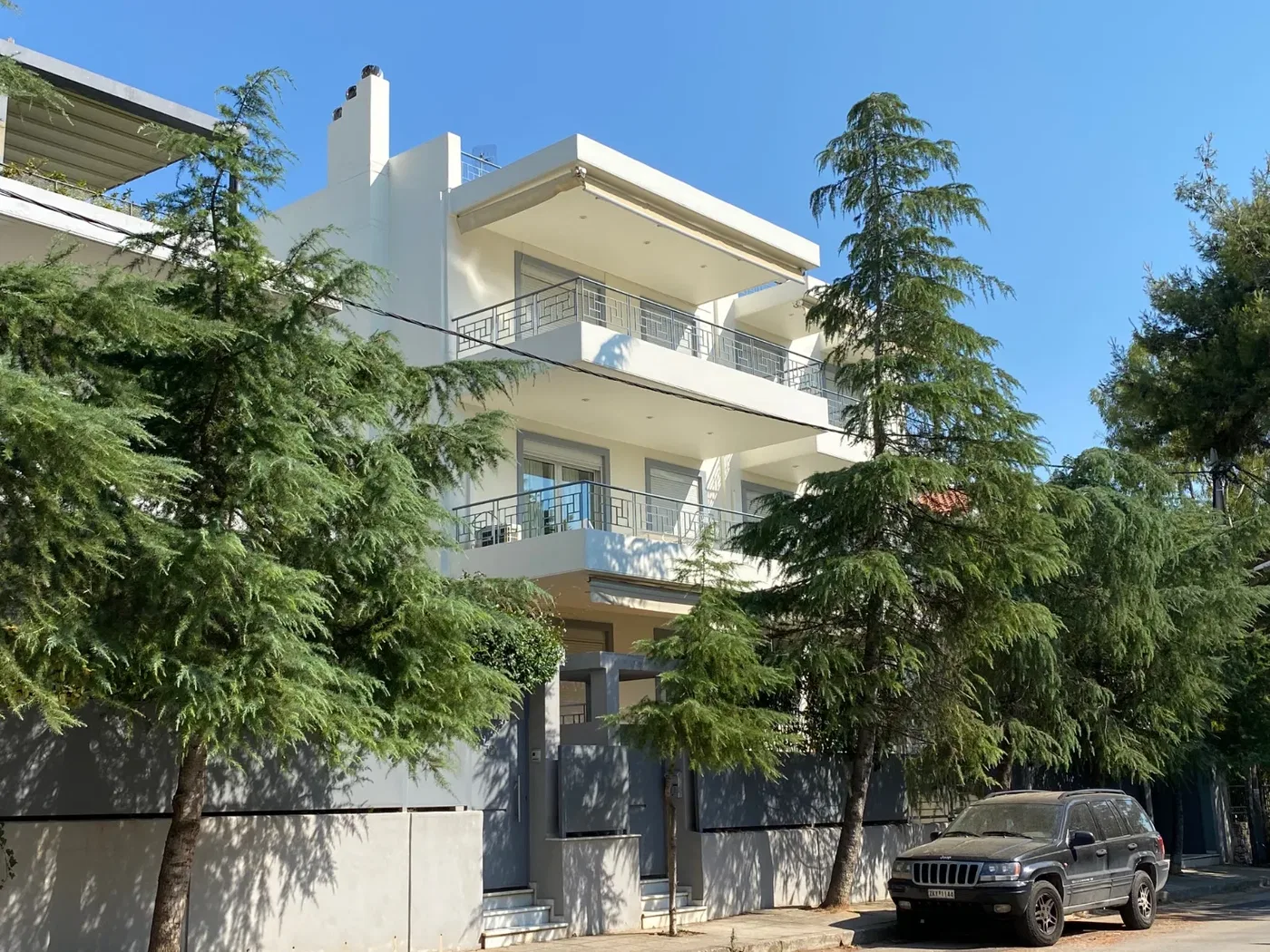 95 m² Apartment with Two Bedrooms for Sale in Kifisia, Athens Northern suburbs