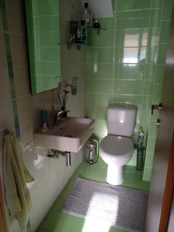 90 m² Two-Bedroom Apartment for Sale in Argyroupoli Athens, Athens Southern suburbs — photo 5