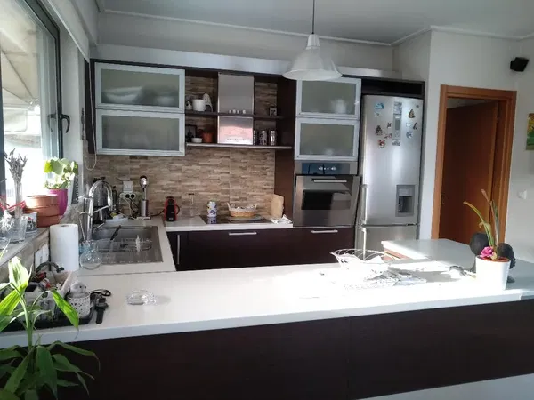 90 m² Two-Bedroom Apartment for Sale in Argyroupoli Athens, Athens Southern suburbs — photo 4