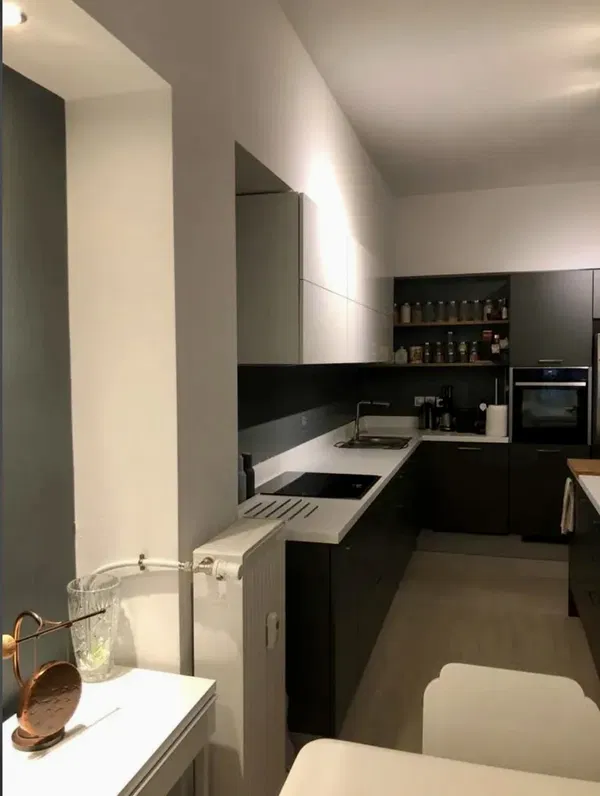 116 m² Three-Bedroom Renovated Apartment for Sale in Pangrati, Athens Center — photo 4